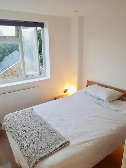 Contemporary 1 Bed In Peckham Apartment London United Kingdom